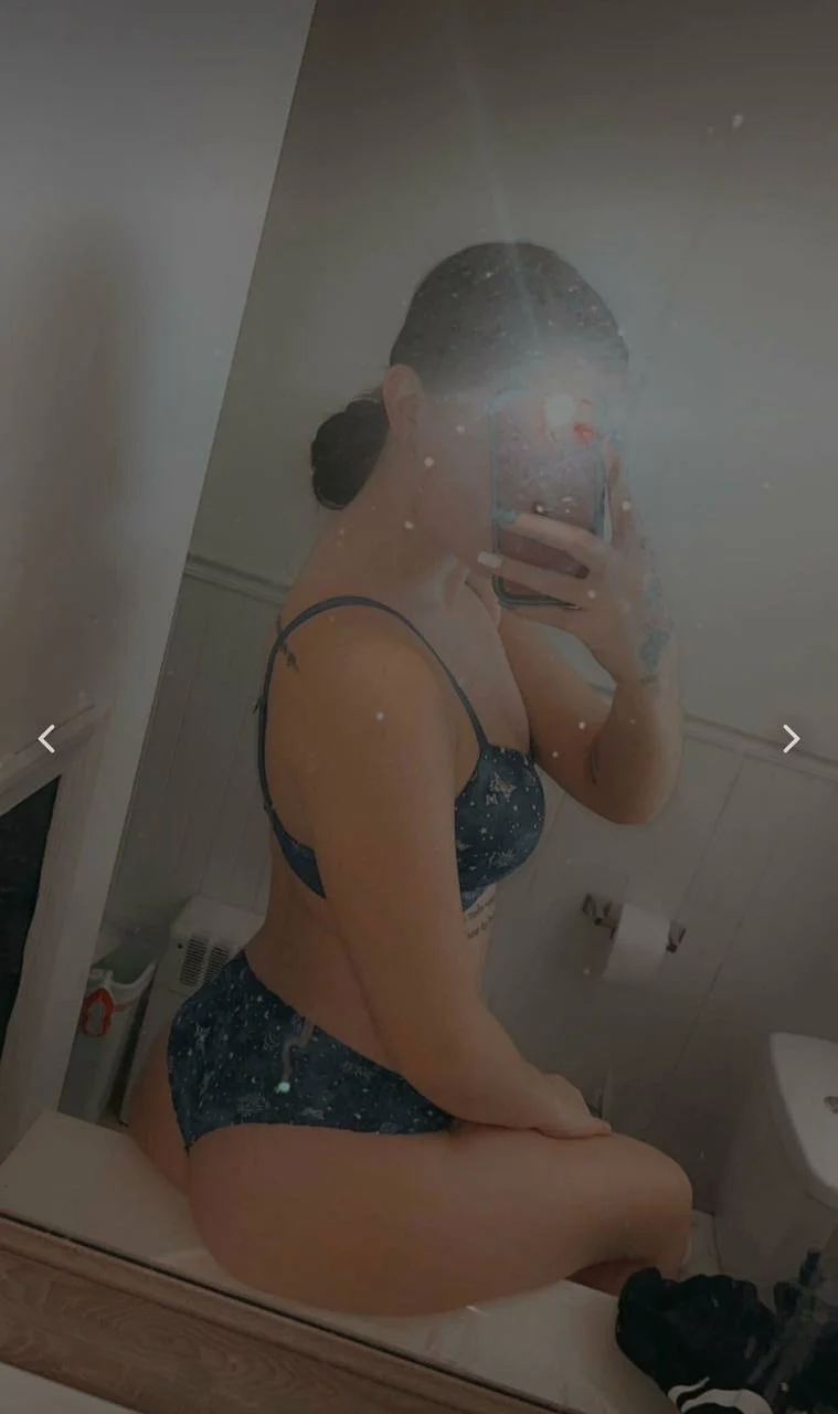Petite teen image 13