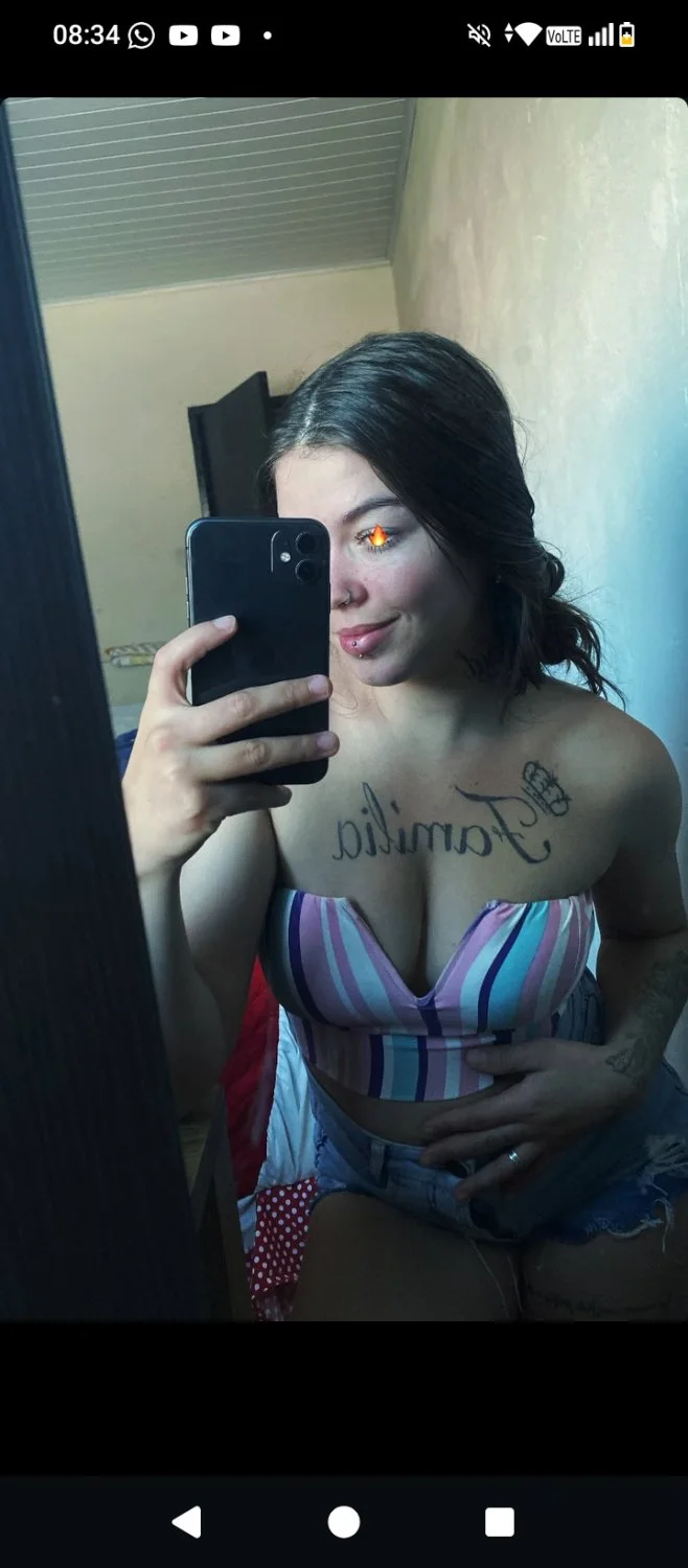 Branquinha delicinha famosinha do insta 😋 🤤 🔥 😈 😋 image 3