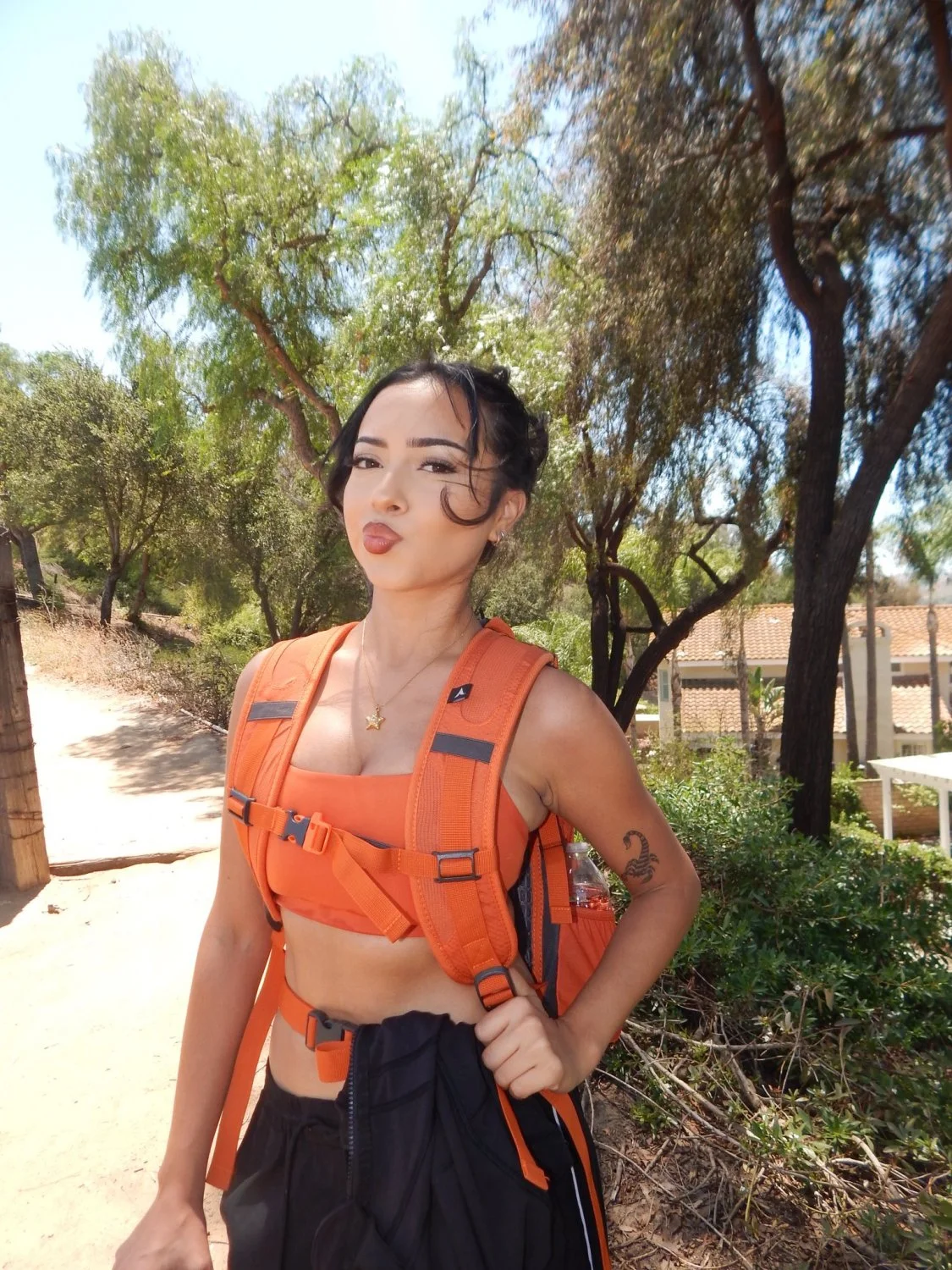 all that make up shit, man i hate that shit, why ur eyebrows fake, bitch erase that shit 🗣️ image 7