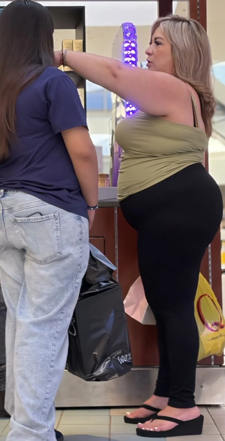 Thick Latina mom image 2