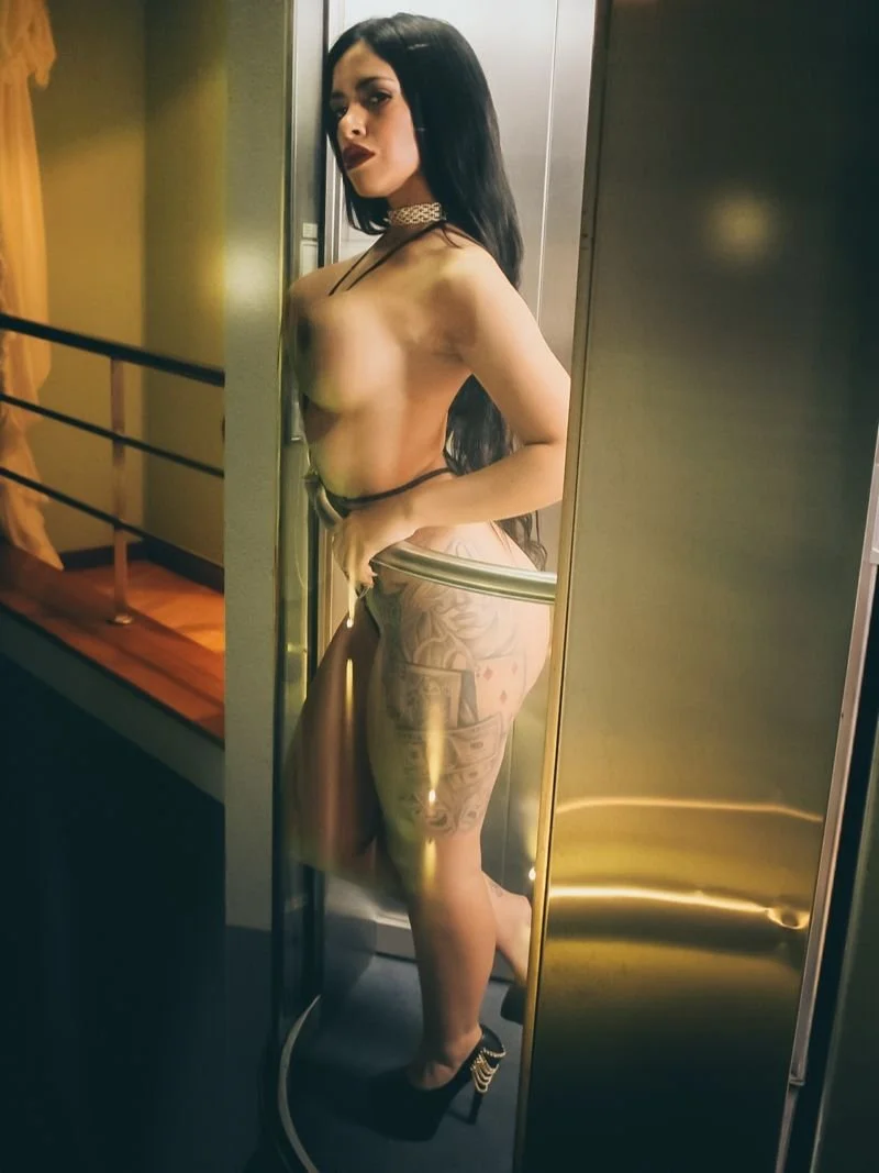 Barbara Ayelen image 4