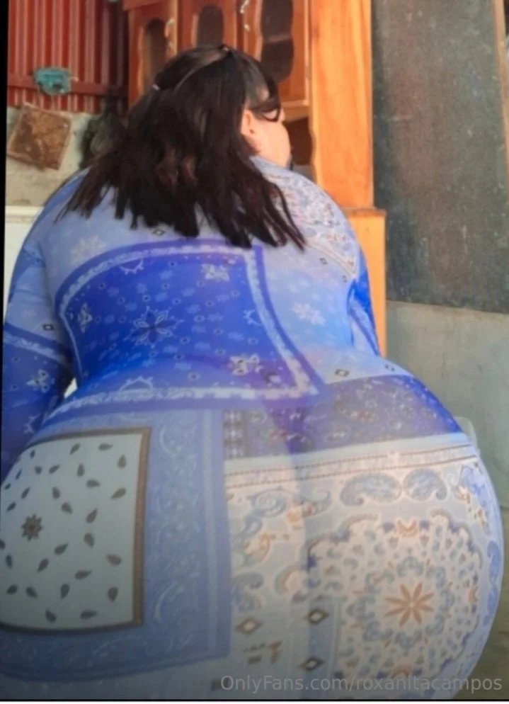 La salvadoreña culona de Rox ana campos 🇸🇻 2026 image 4