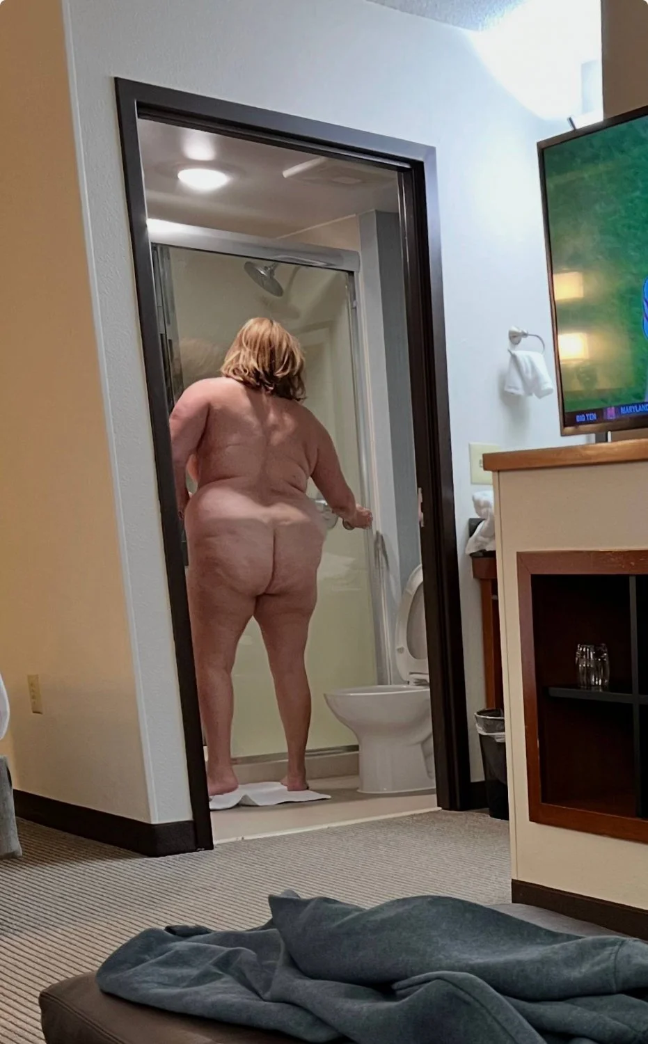 Shared BBW 56 wife 38DDD on vacation image 5