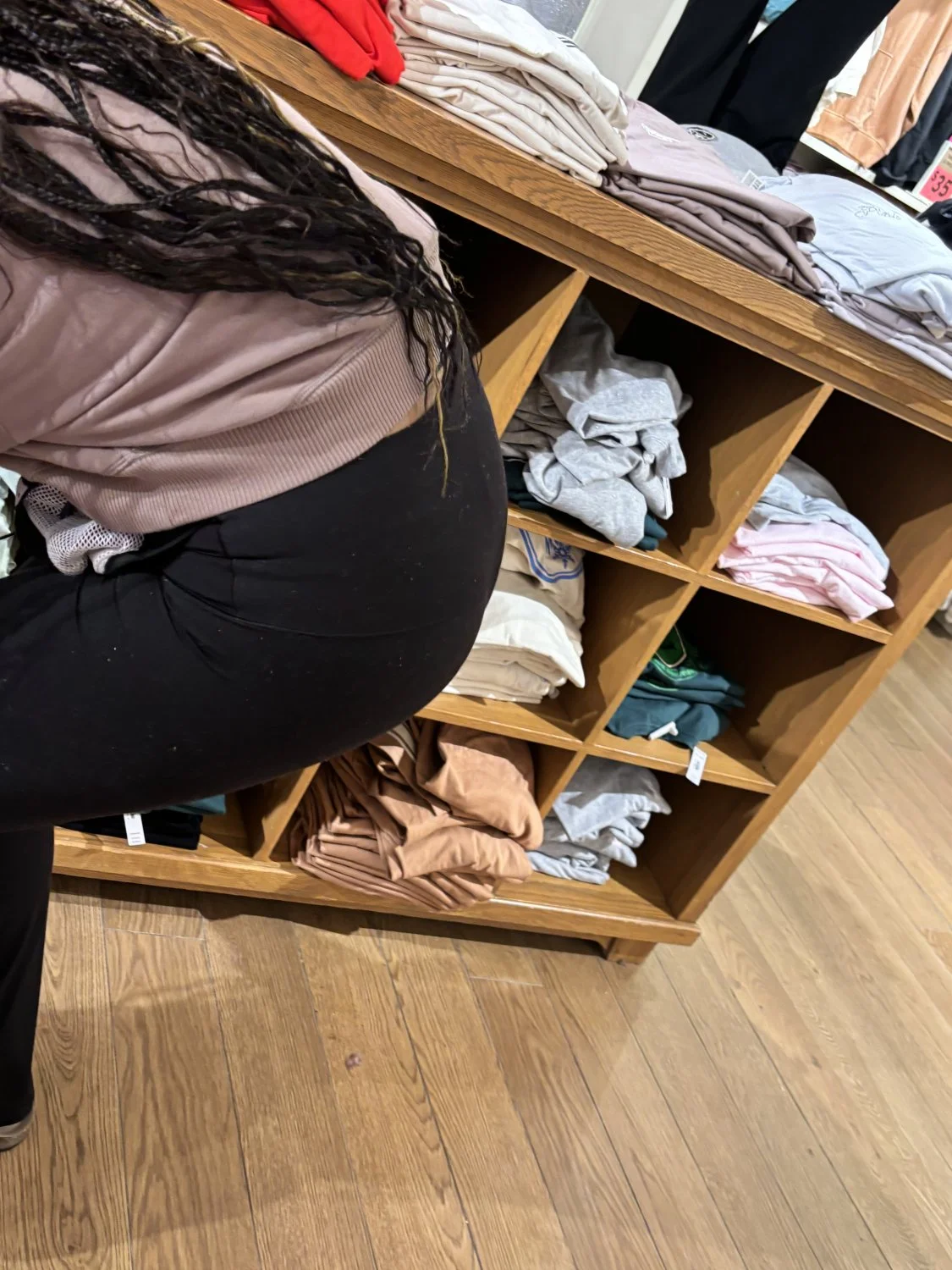 Black leggings slim booty image 10
