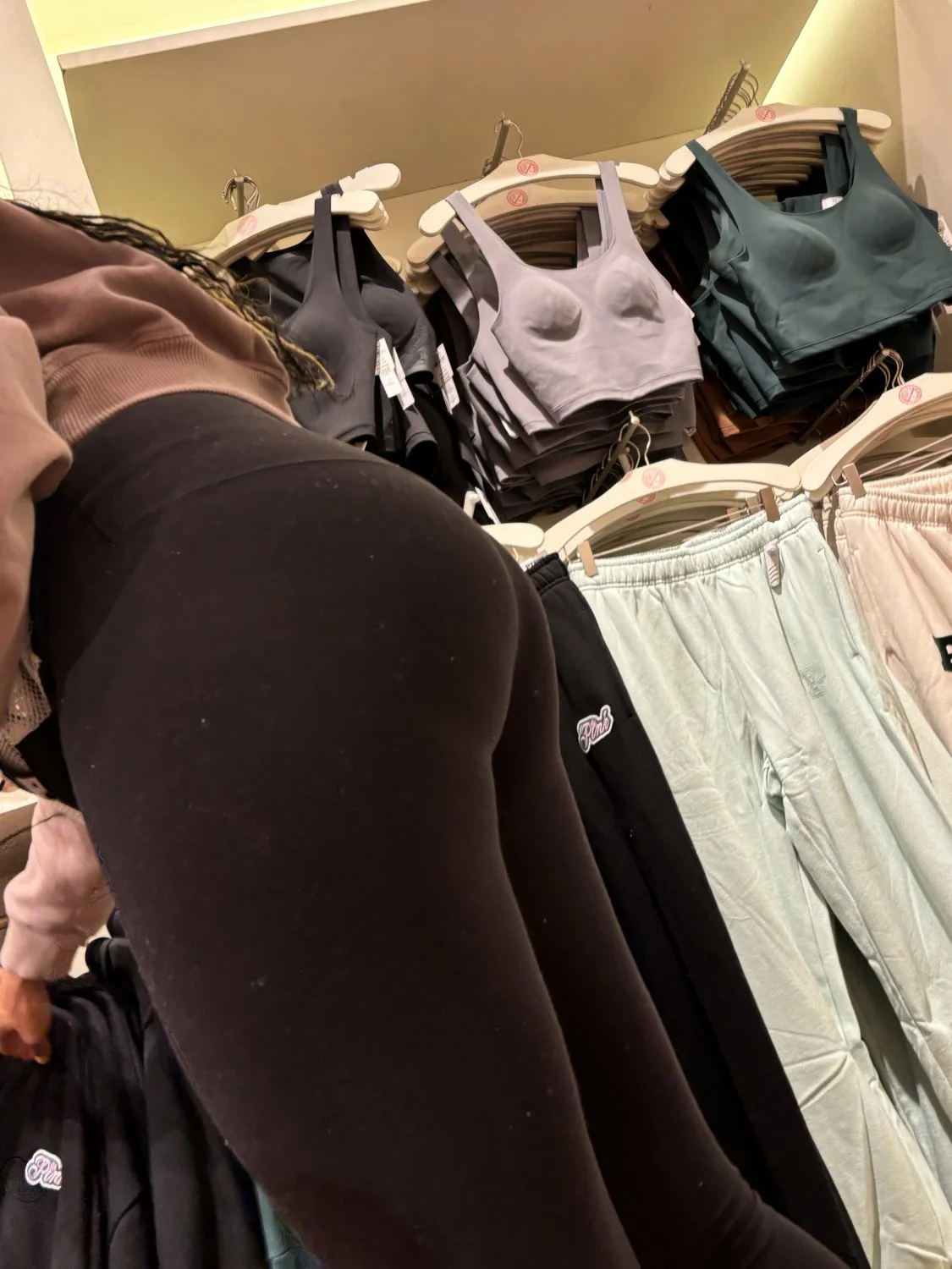 Black leggings slim booty image 2