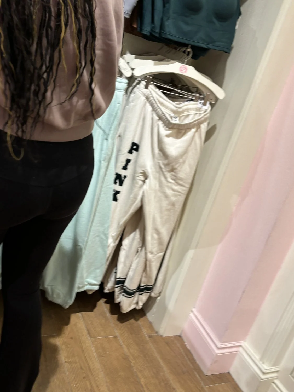 Black leggings slim booty image 9