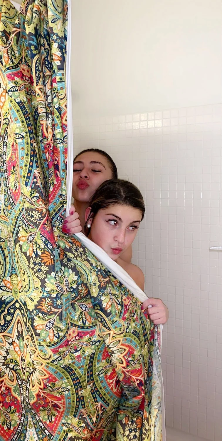 Exposing Liv image 11