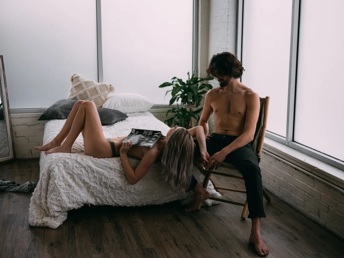 Random fun couple boudoir image 9