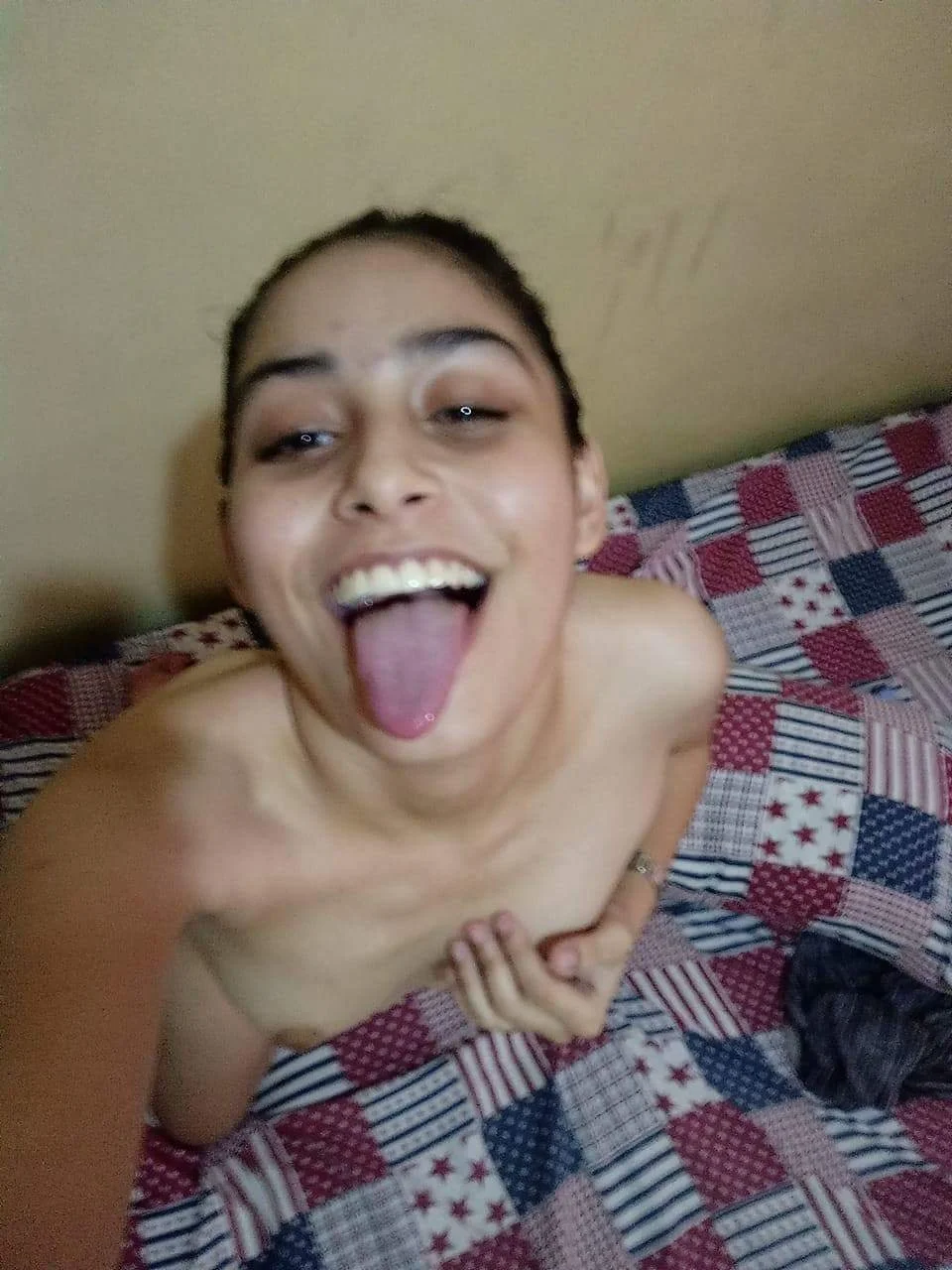 Morena Filipina Teen image 7