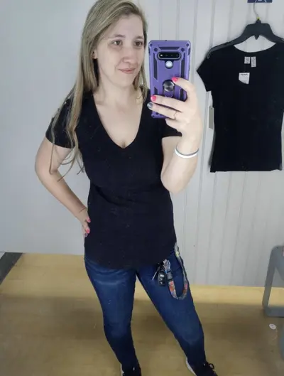 Selfie slut loves to show her nice tits cover image