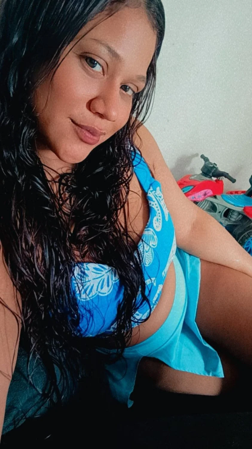 Mãe solteira vende conteúdo e chamada de vídeo chama ela 🔥 @Marrriahh telegram dela main image