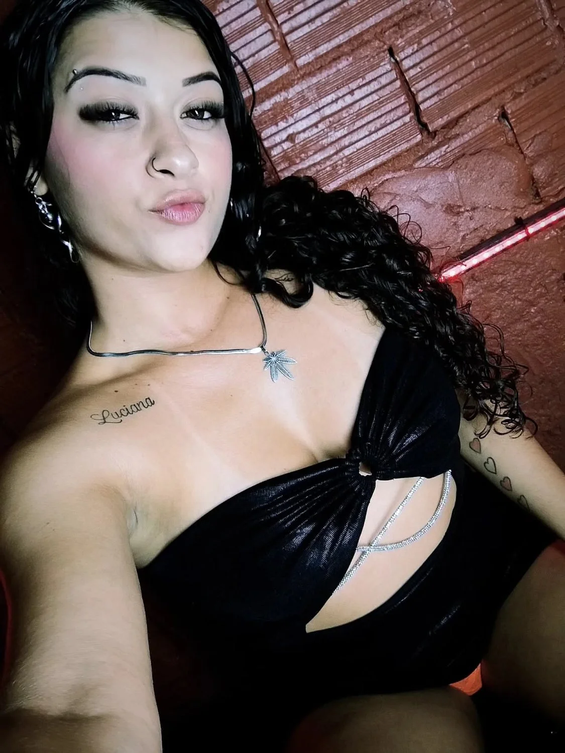 Juliana morena puta gostosa pra crlh image 18