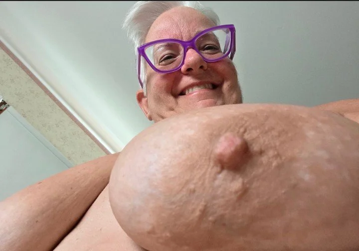 Freaky granny 😍😍😍 image 5