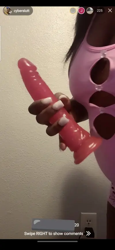 👏 Live - Horny Ebony Dildos Her Pussy Until It Squirts cover image