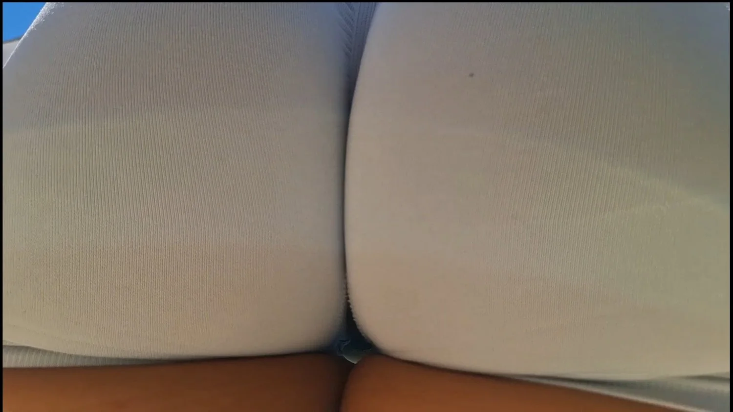 Pussy print creepshot image 2