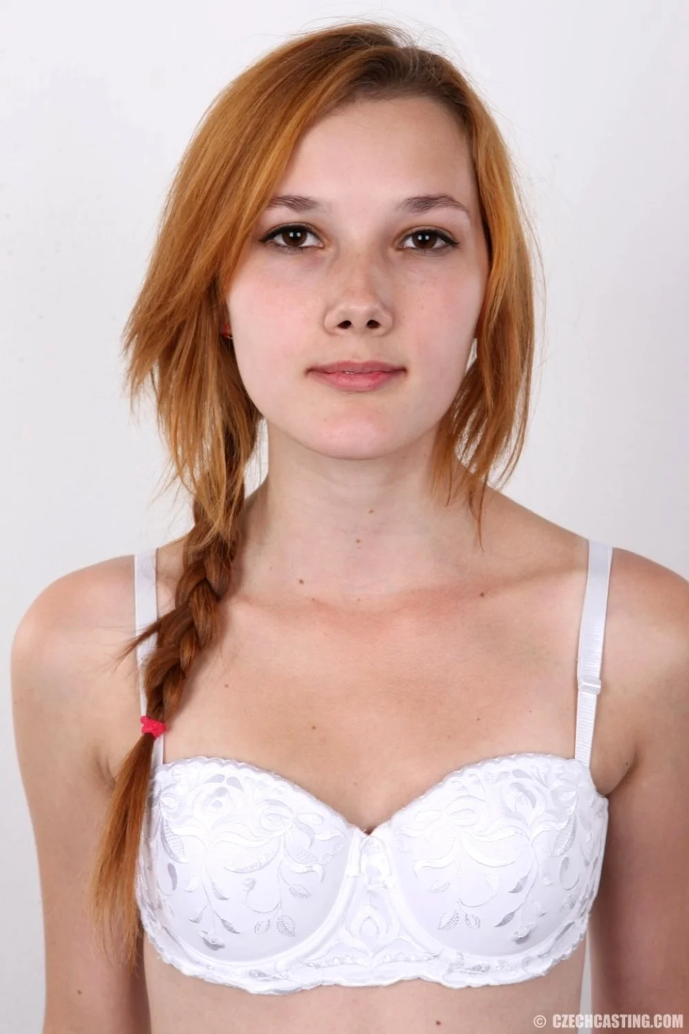 Bara - 0274 | Czech casting image 11