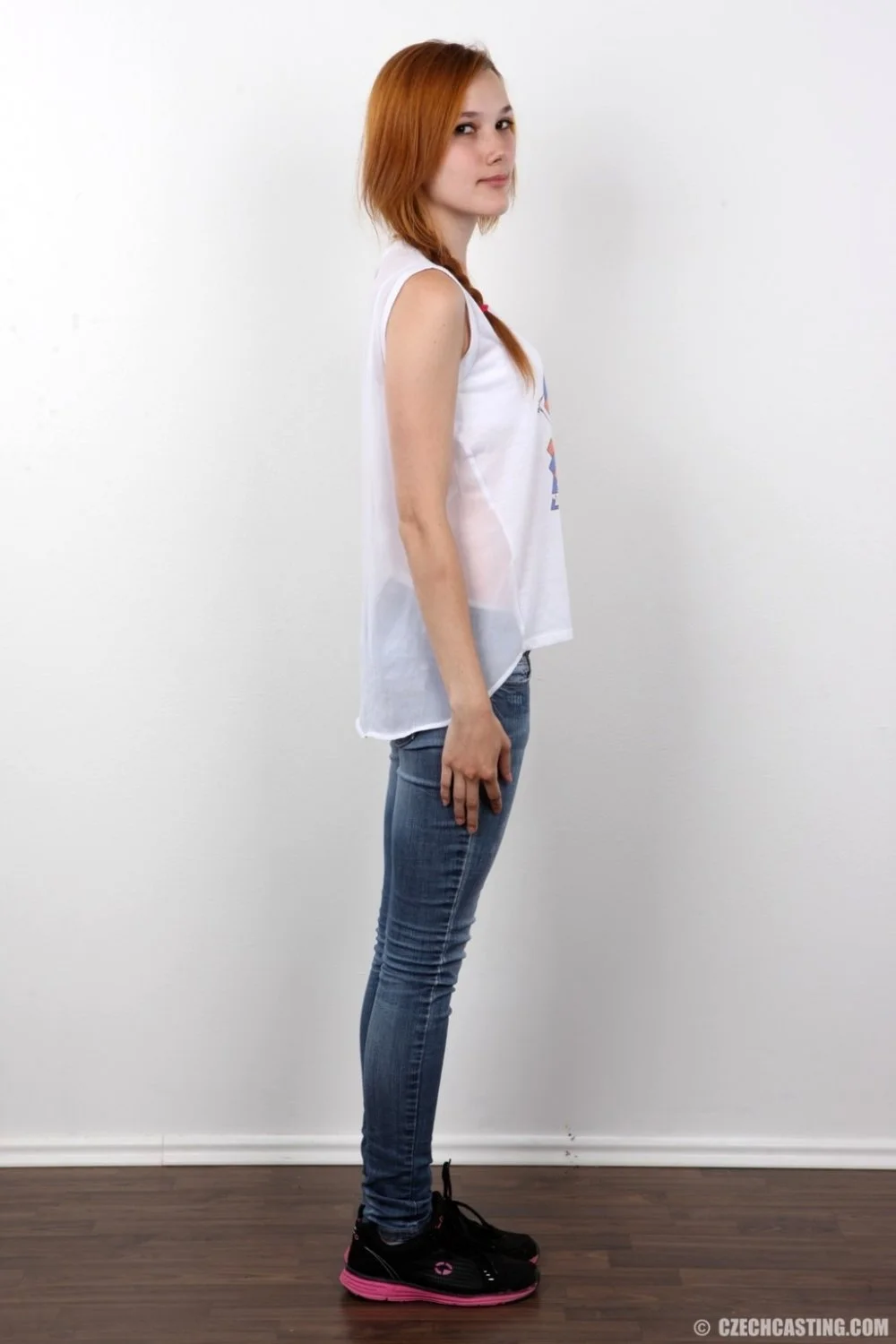 Bara - 0274 | Czech casting image 8