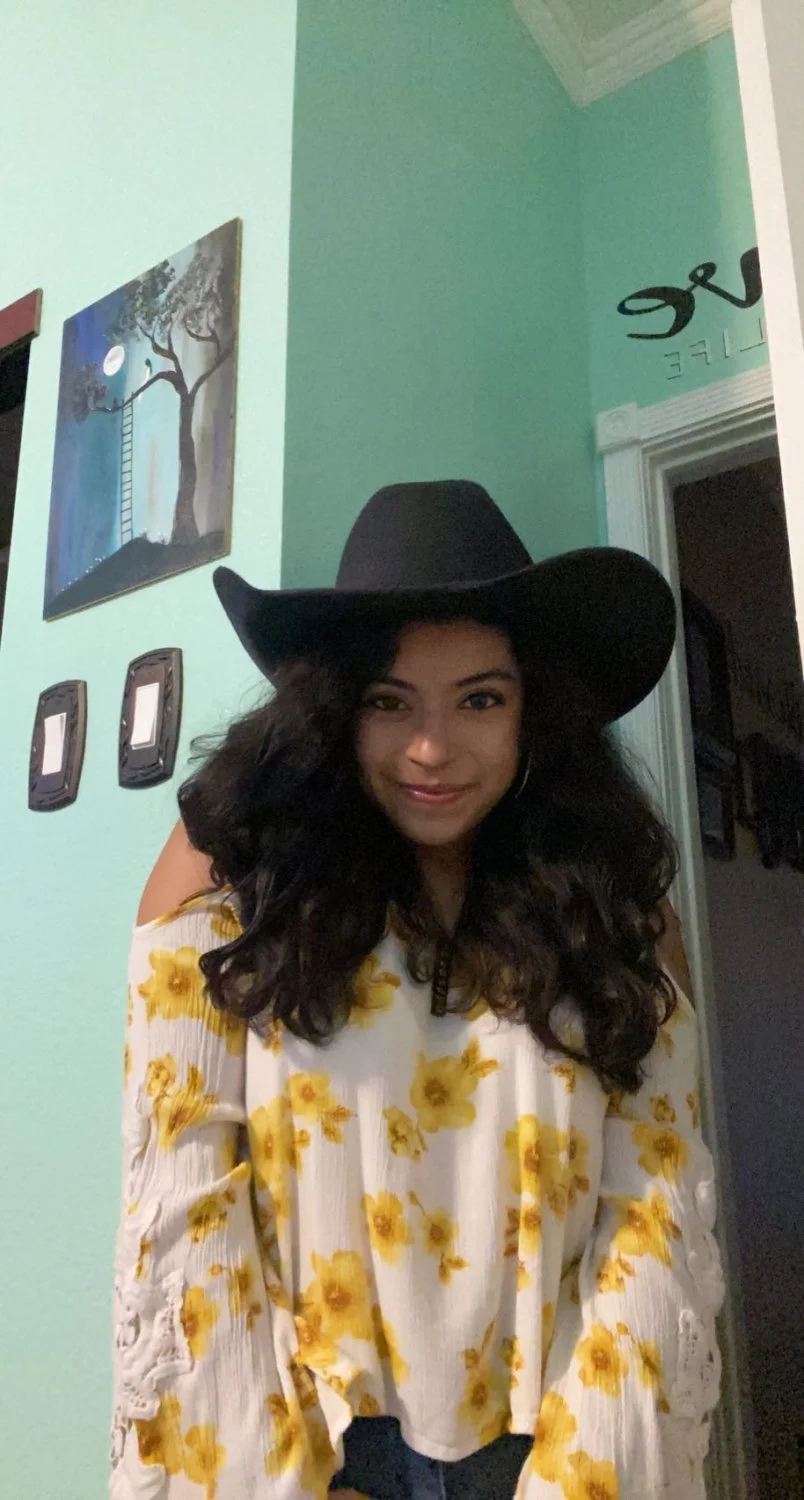Little Latina craves BWC main image