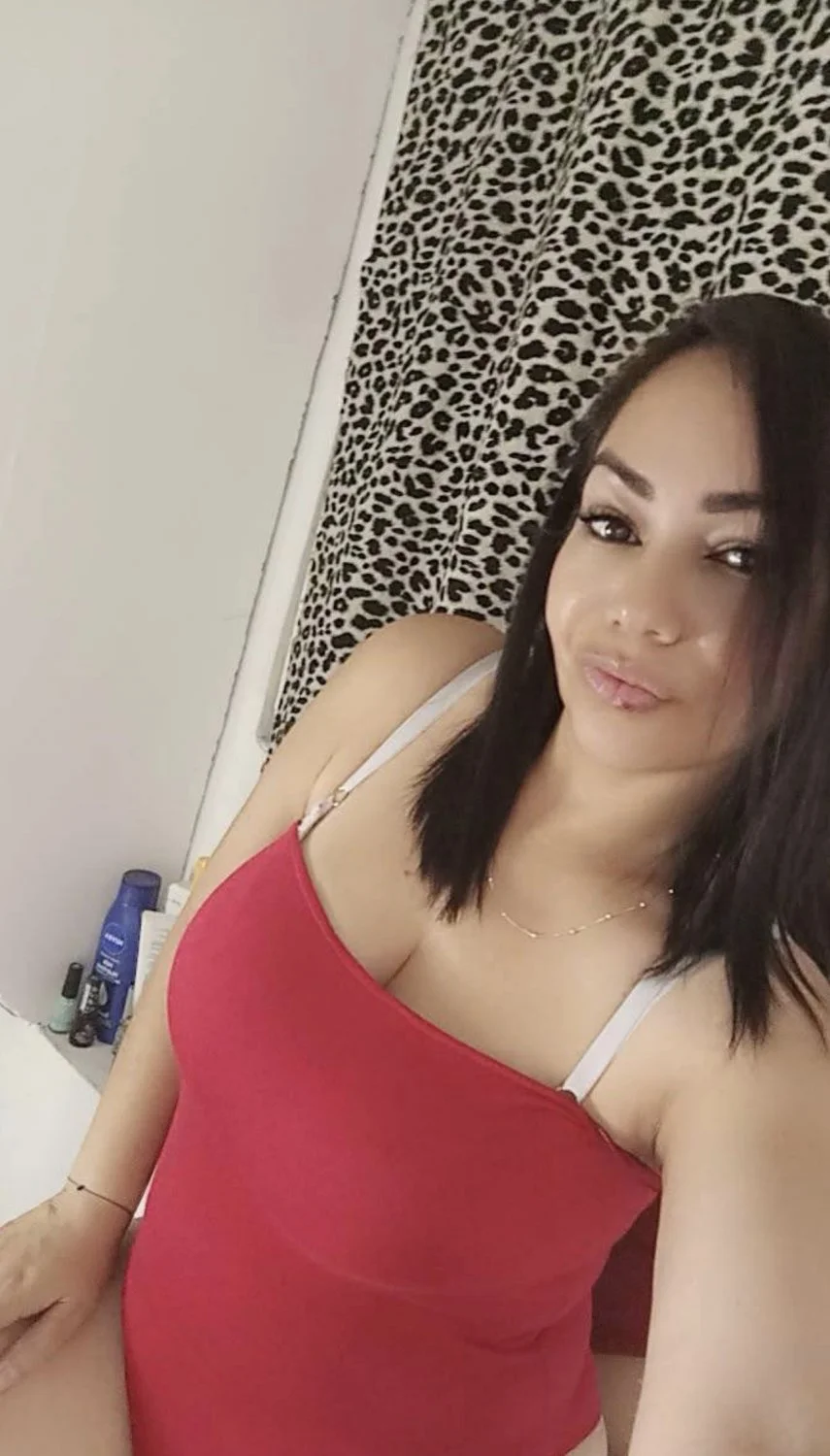 Big Tit Latina Milf Amy #search search main image