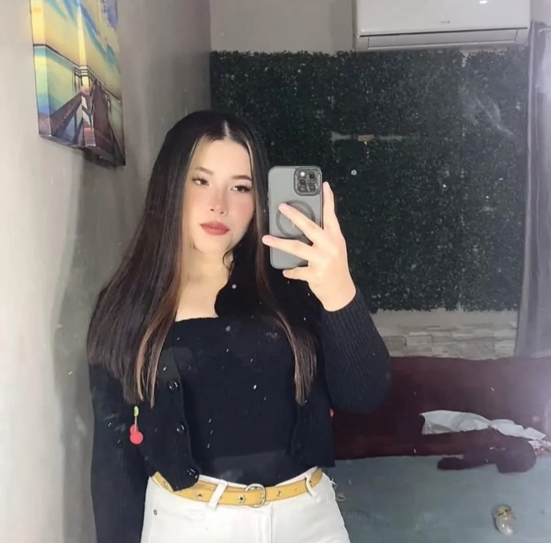 Girl puta y hermosa sexy image 11