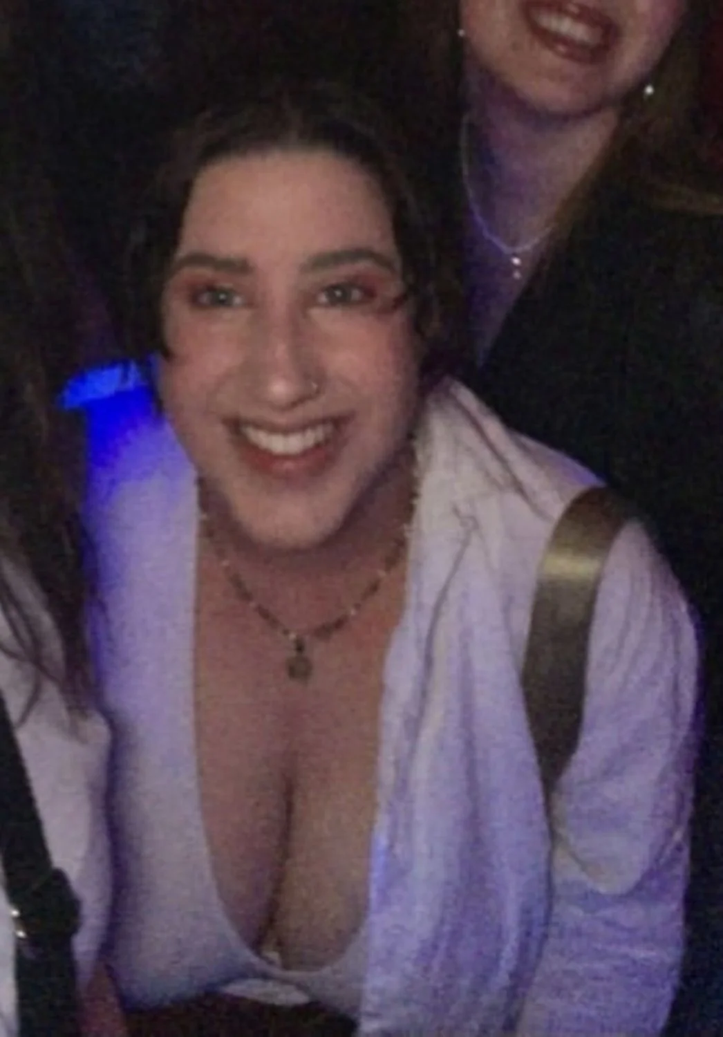 Big Tit Slut Alice.Birch image 2
