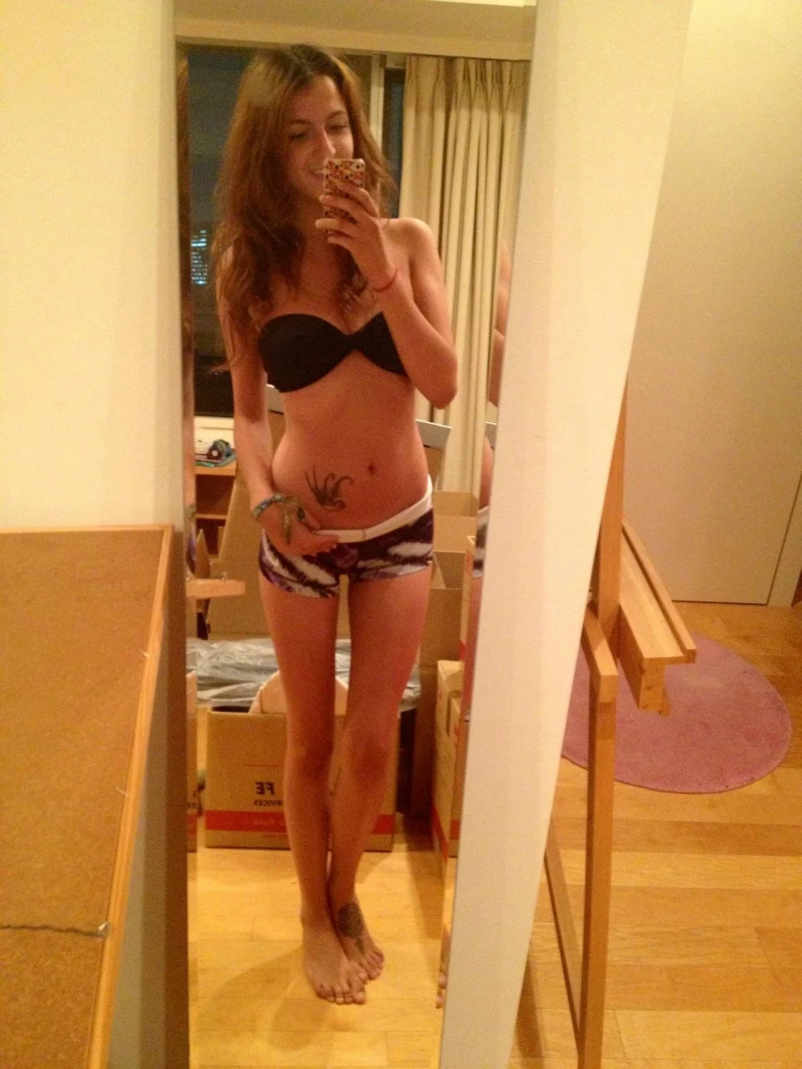 Incredible Body Slut image 6