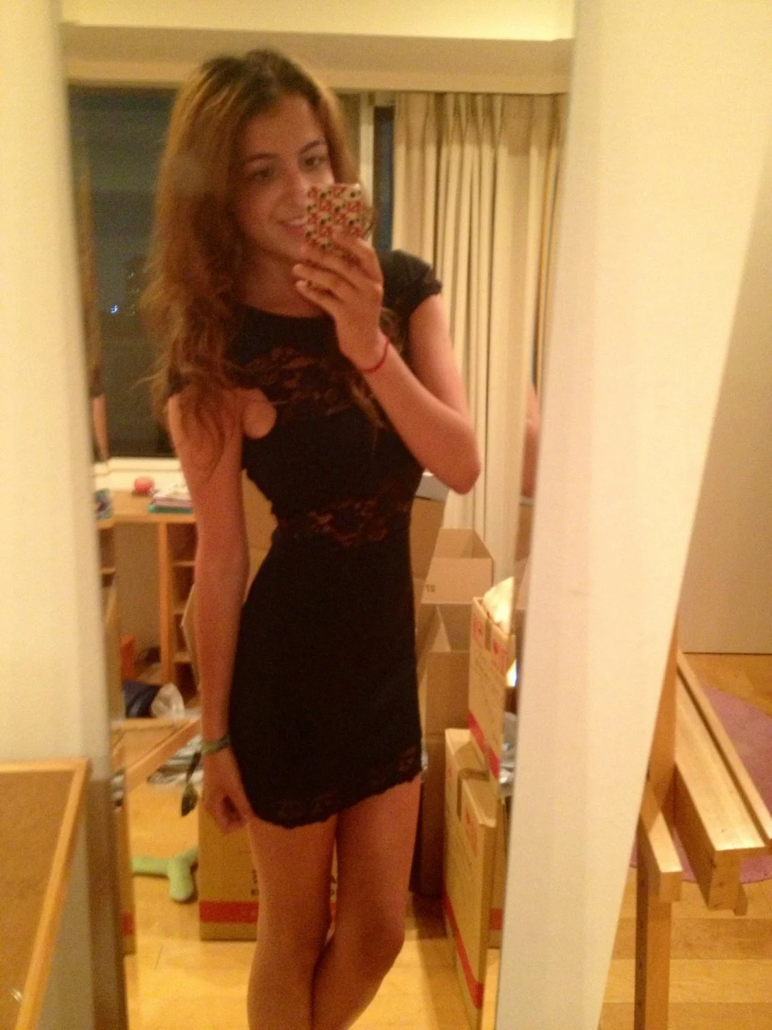 Incredible Body Slut image 7