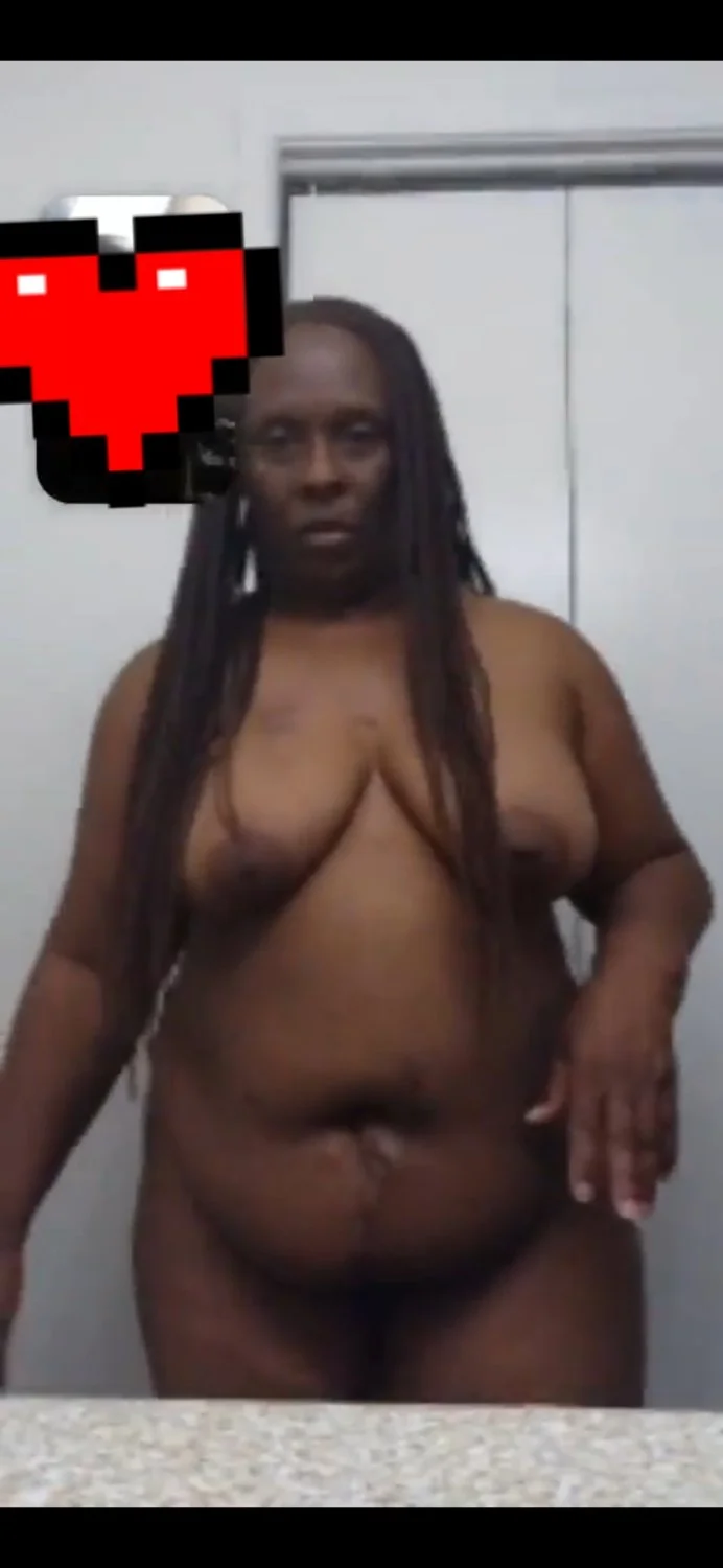 Big booty granny image 4