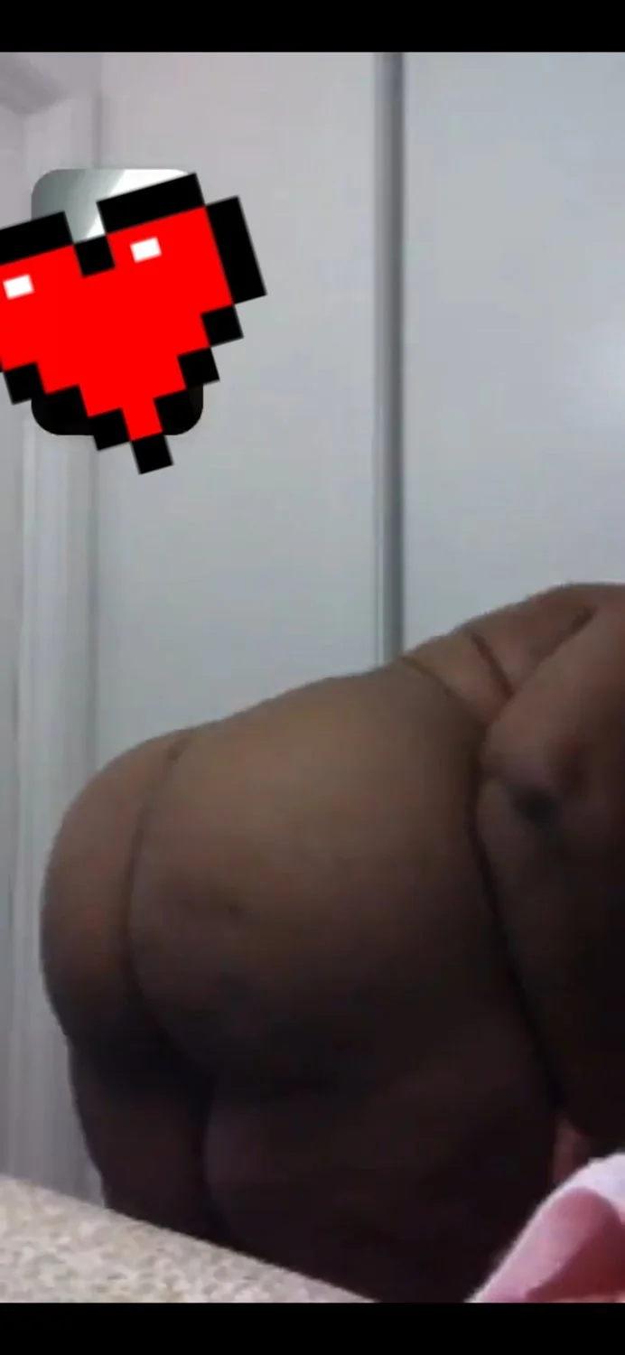 Big booty granny image 5