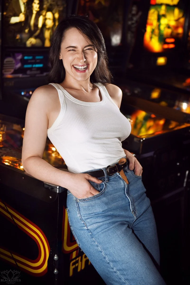 Slut club 4 image 31