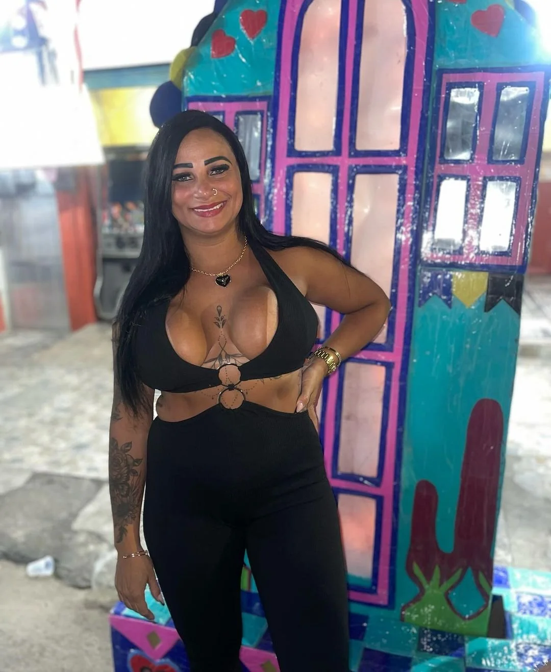 Vänëssïnhª Milf Safada Morena Gostosa image 8