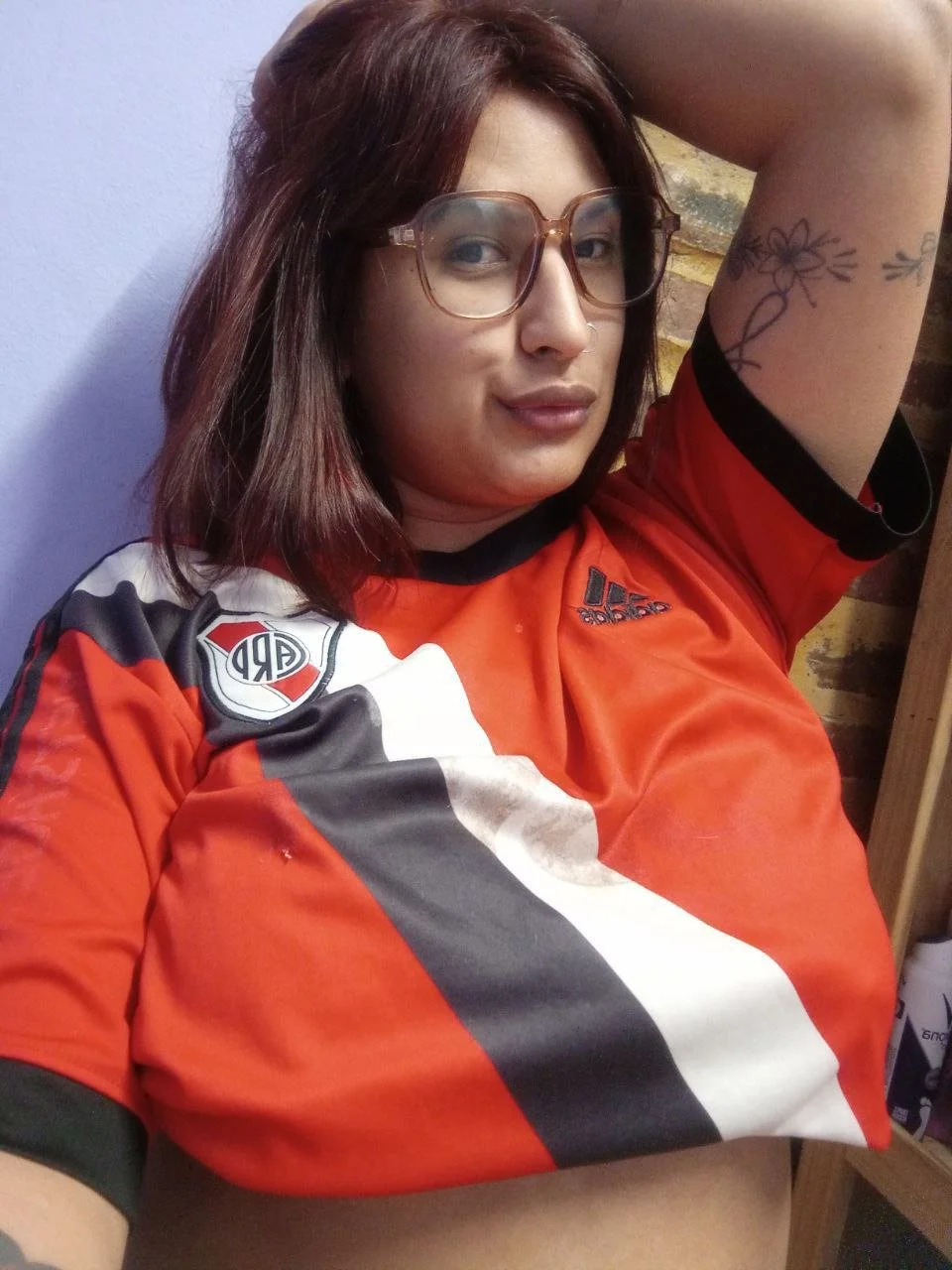 Una morocha Argentina muy tetona y putita parte 1 image 9