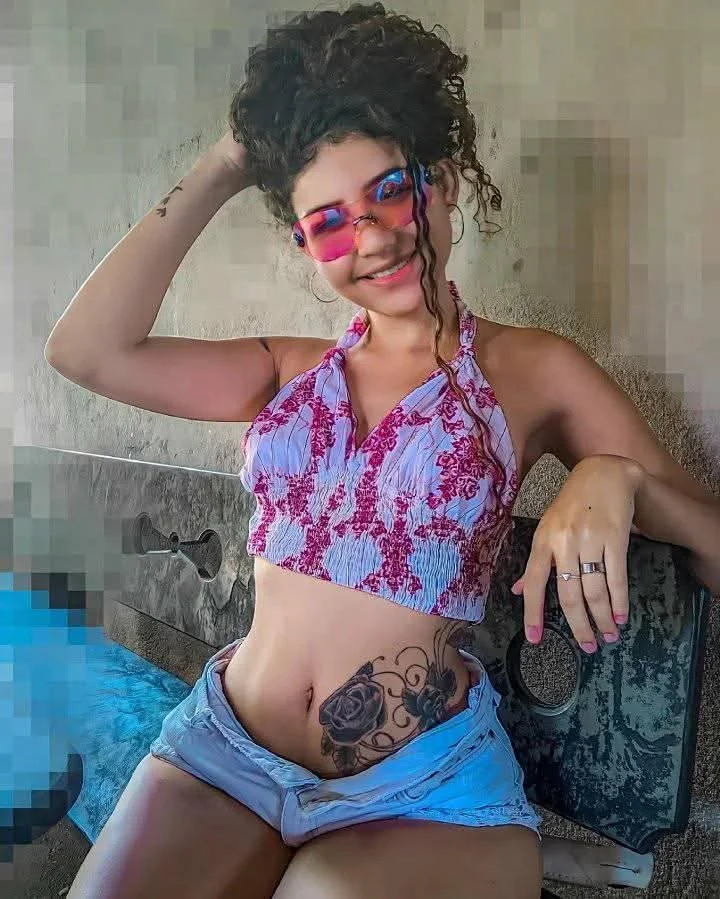 Faveladinha gostosa se exibindo dançando funk video novo vazados erome videos brasil videos vazados image 2