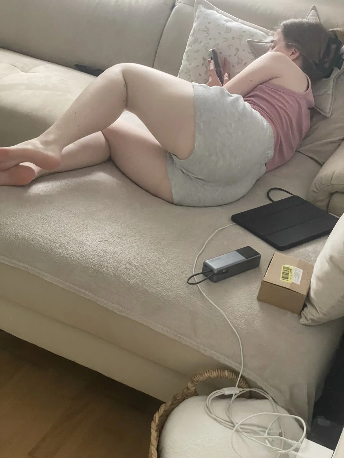 Spying on sister around the house-part 3 image 15