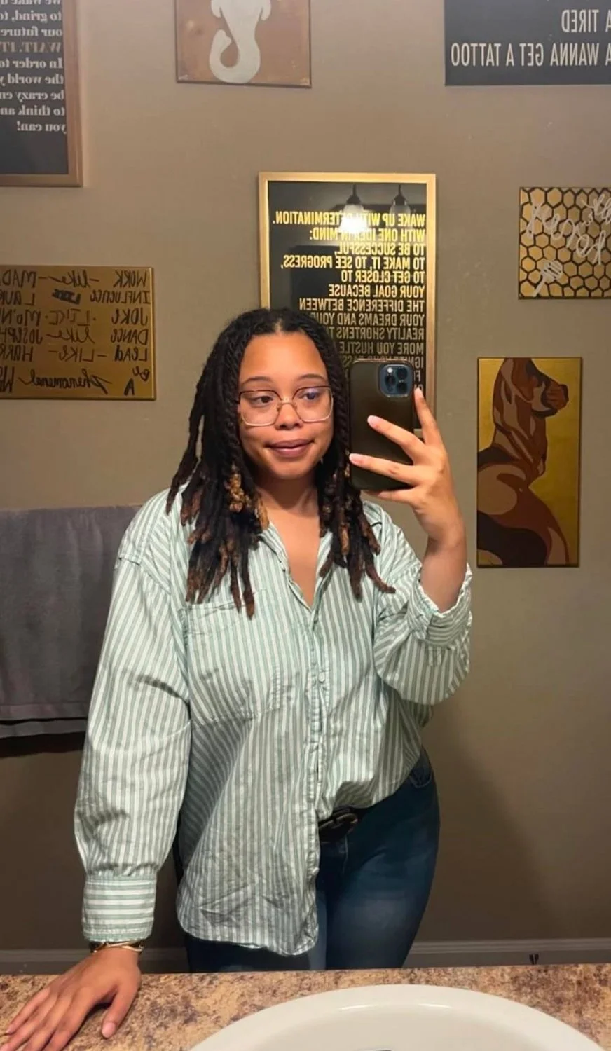 Mikayla fine lightskin big titty big ass slut main image
