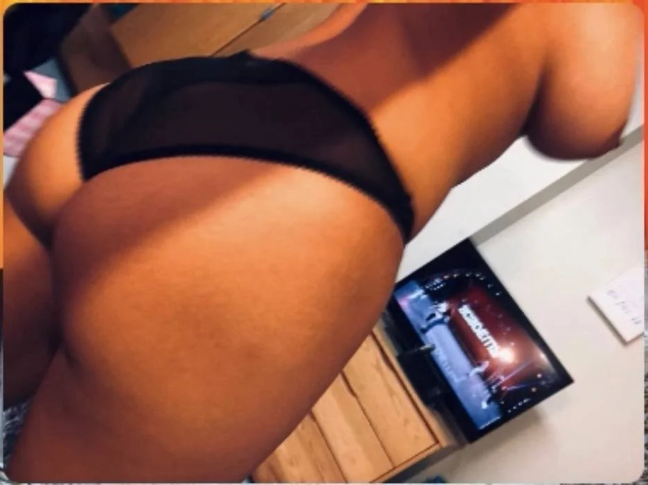 Mikayla fine lightskin big titty big ass slut image 18