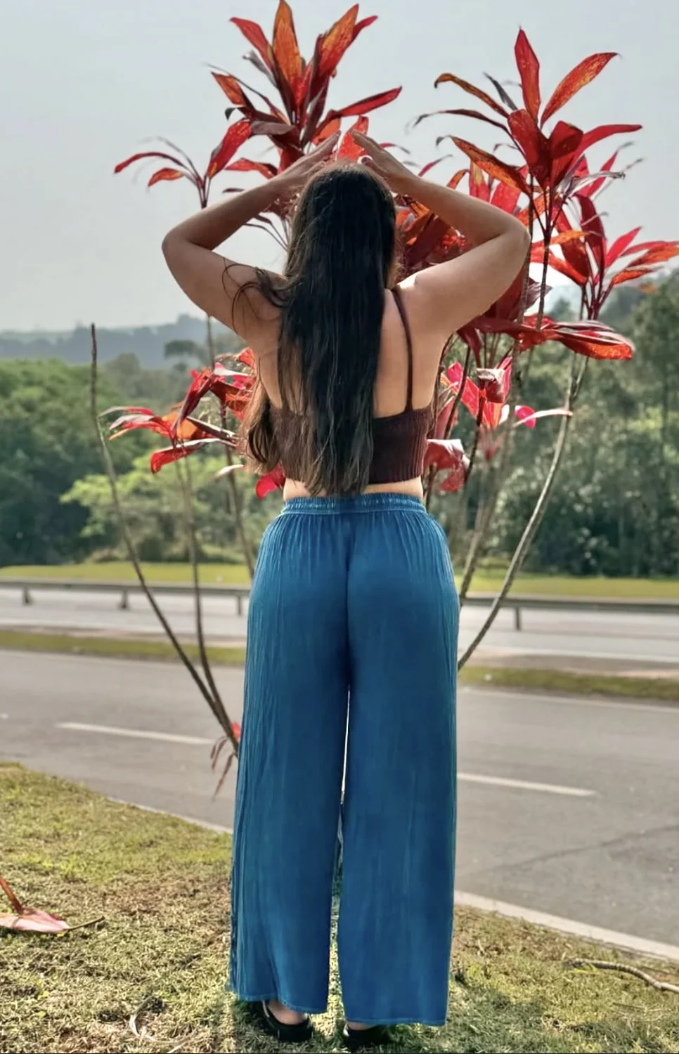 Mari B milf 1 image 8