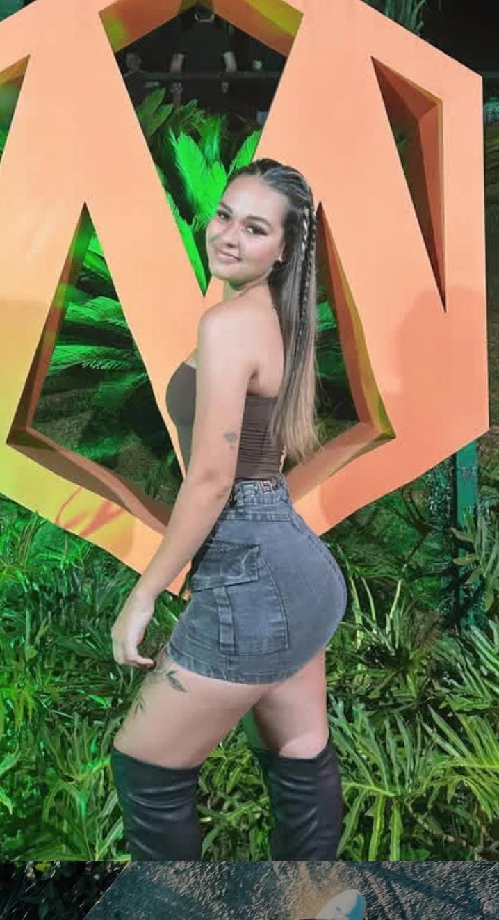 Duas amigas gostosas image 5