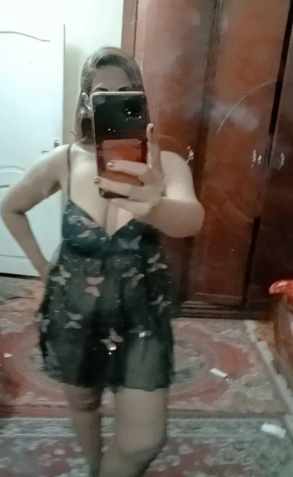 Arab Tease image 12