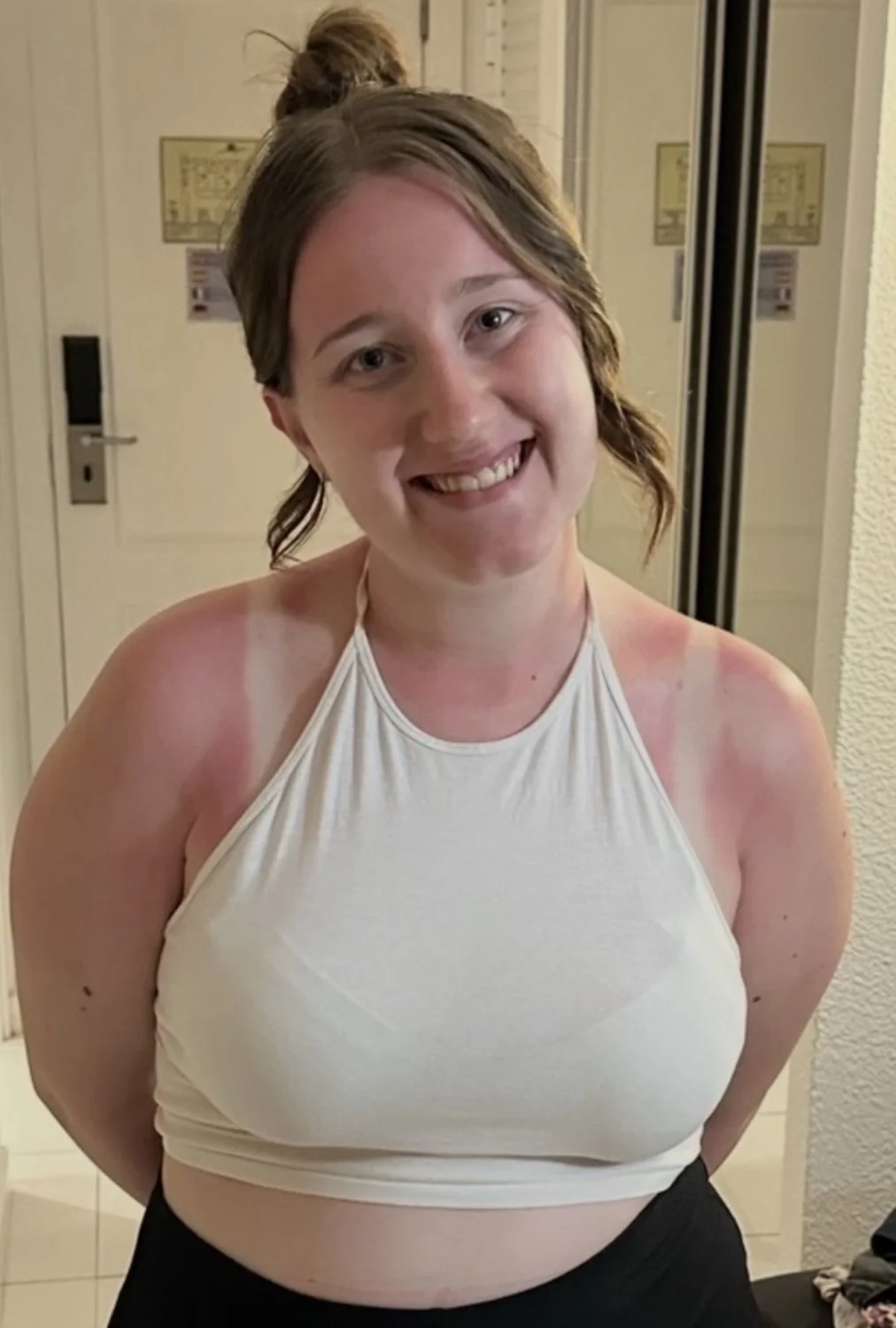 On Off Innocent MILF big tits huge Ass Feeds tele JT_892 image 3