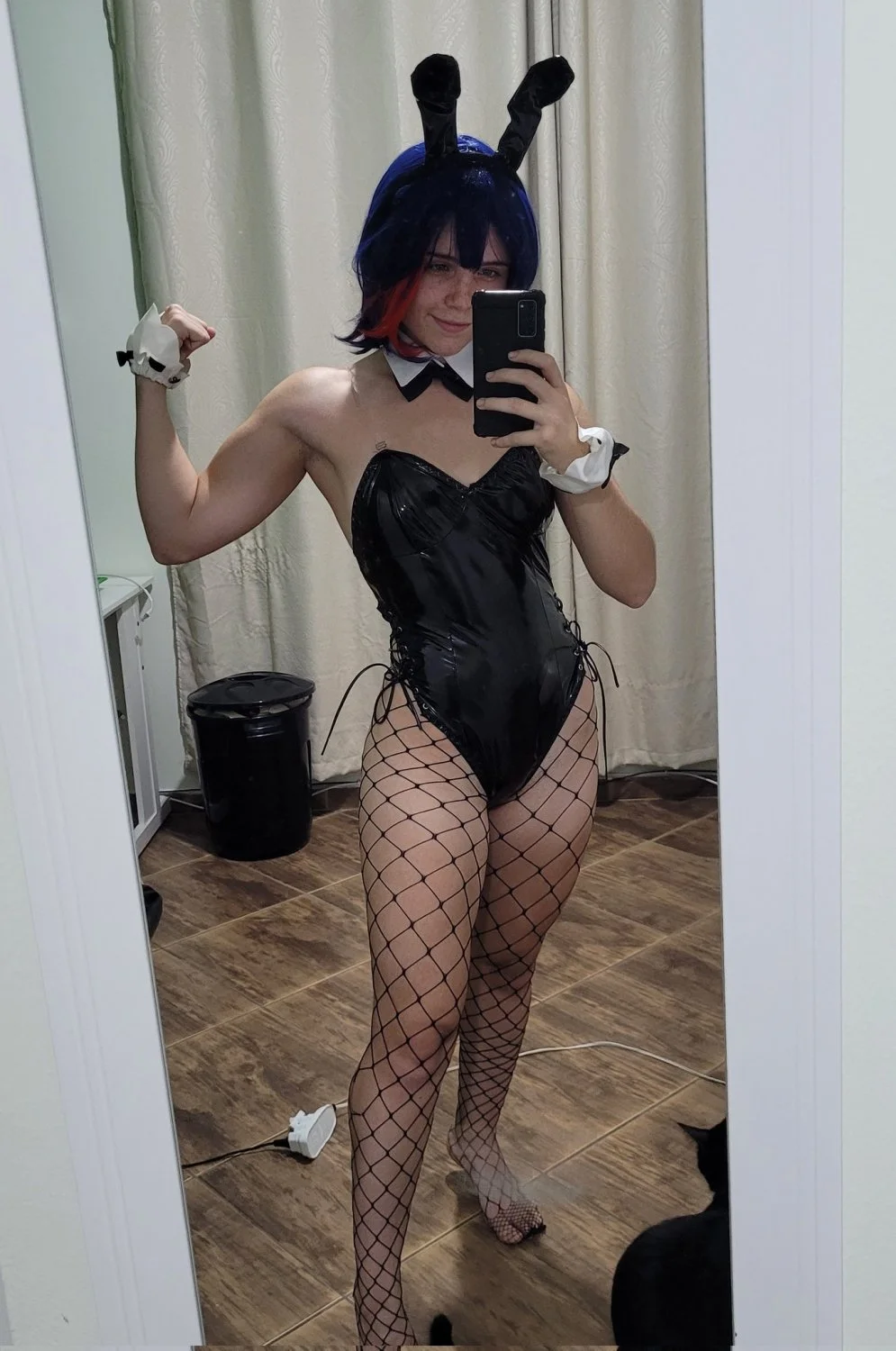 Sexy Muscular Tomboy image 19