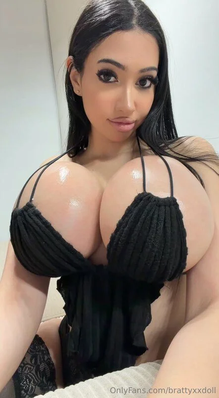 stepmommy bimbo image 2