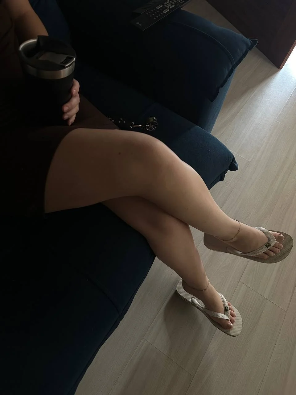 O meu amigo corno merece mais dela sendo publicada aqui, uma gostosa dessas tem que mostrar mesmo🤤 image 3