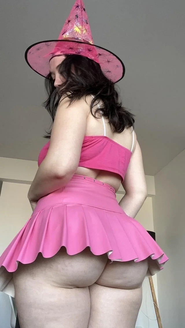 Argentina blanquita sexy con enorme Culote rico delicioso image 6