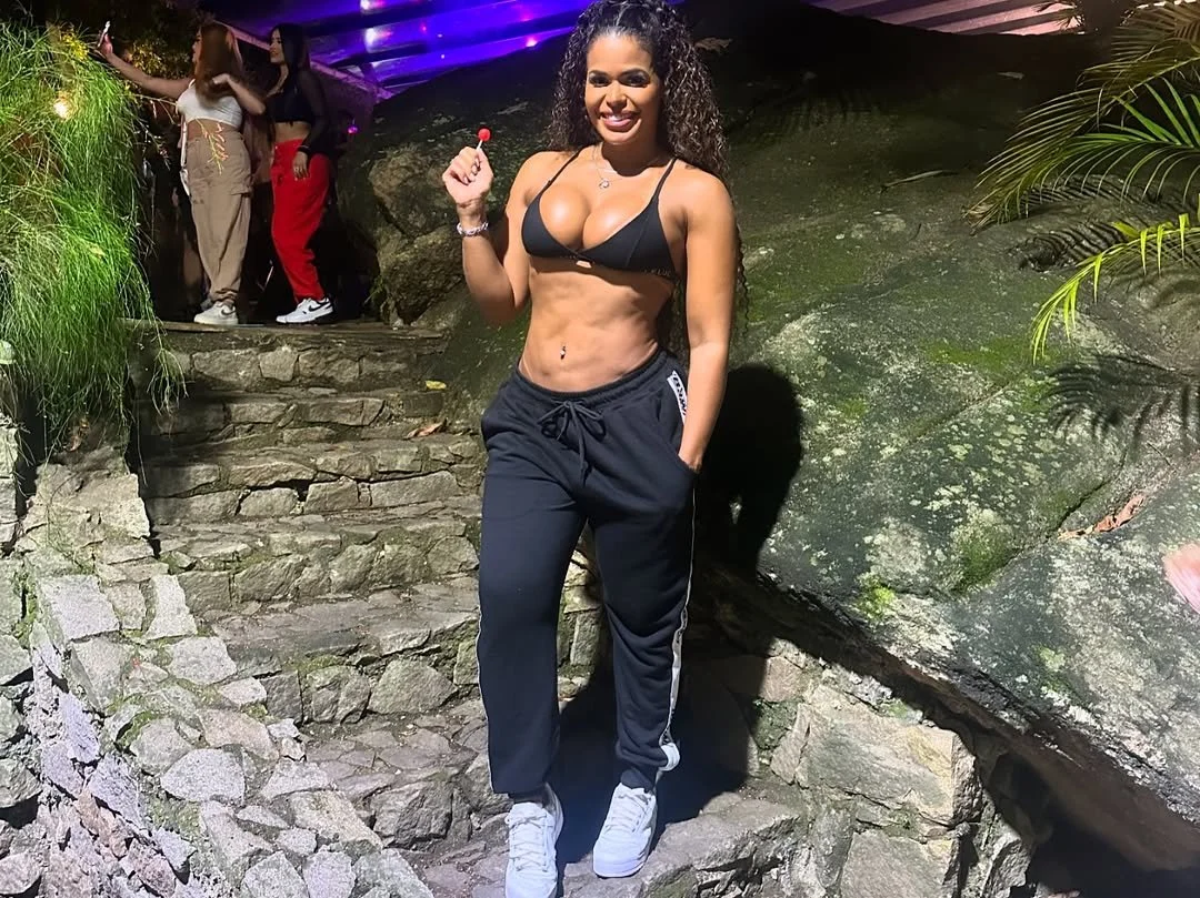Naty empoderad image 34