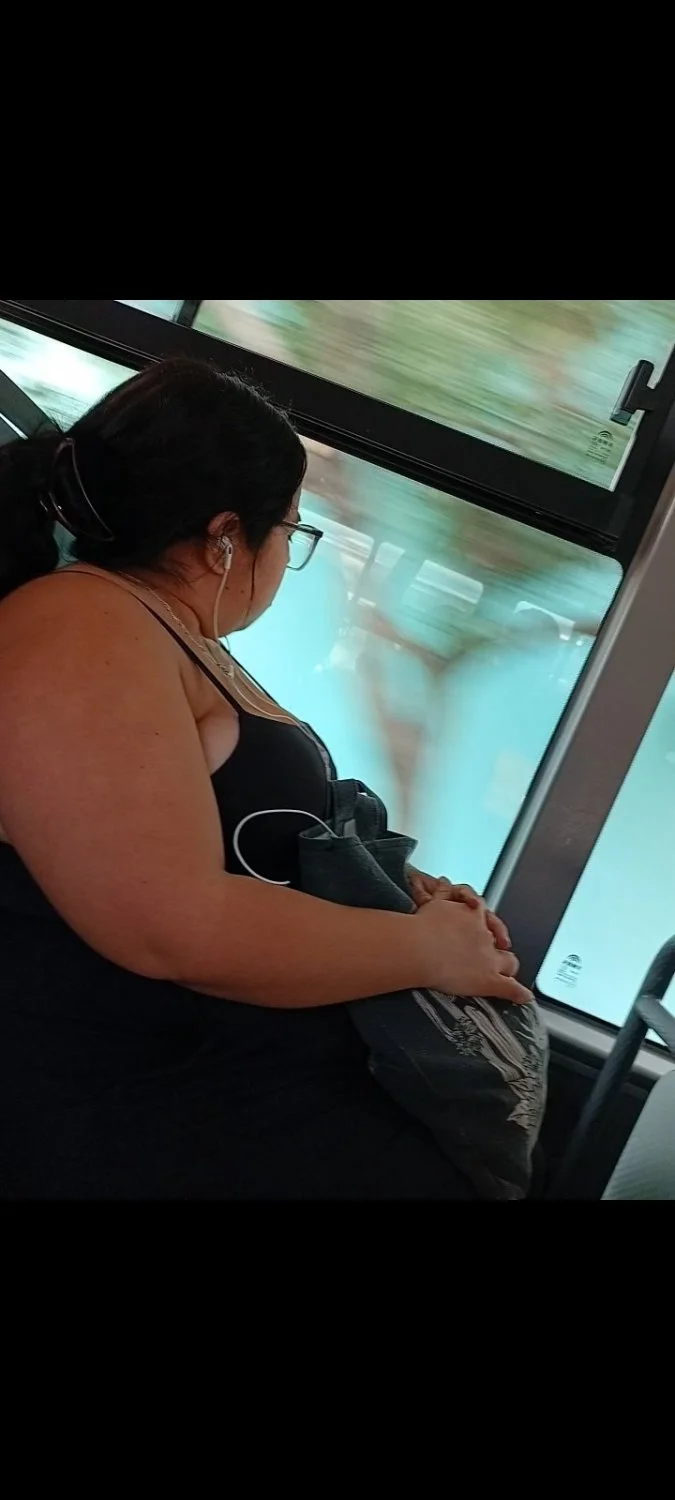 Gorda tetona en el ulua image 5