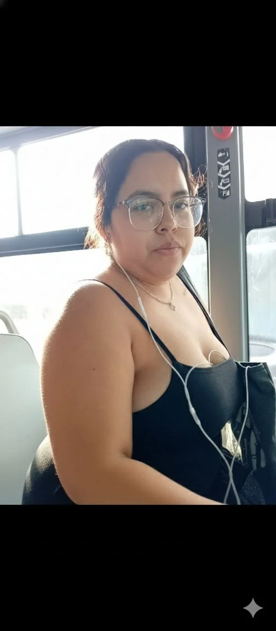 Gorda tetona en el ulua image 7