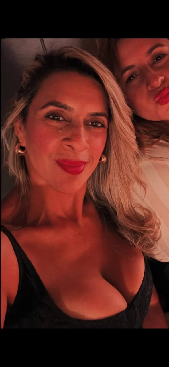 Miami Latina MILF image 3
