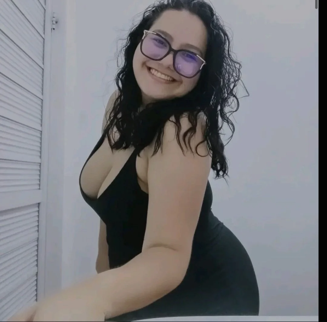 Tesão essa branquinha🔥 image 3