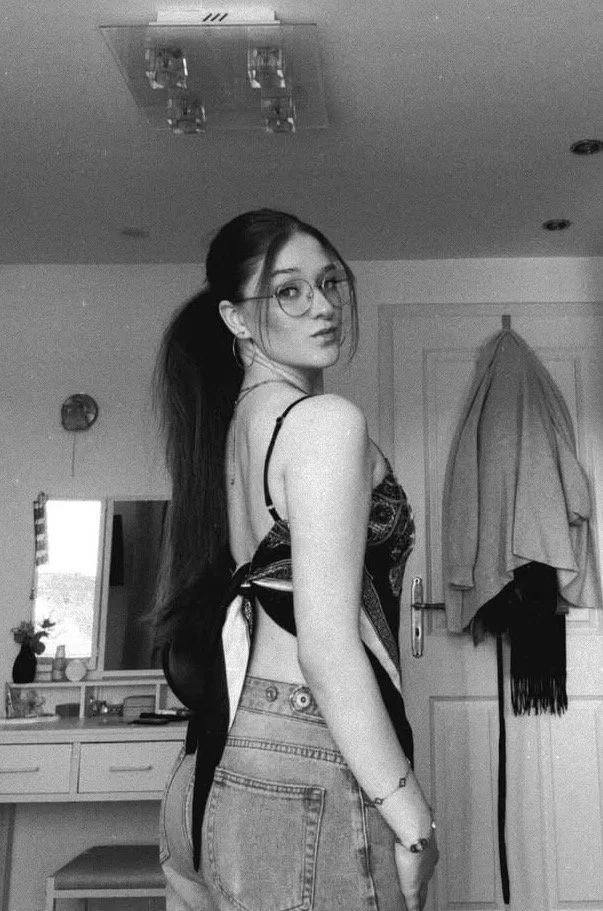 Emma 18 image 5